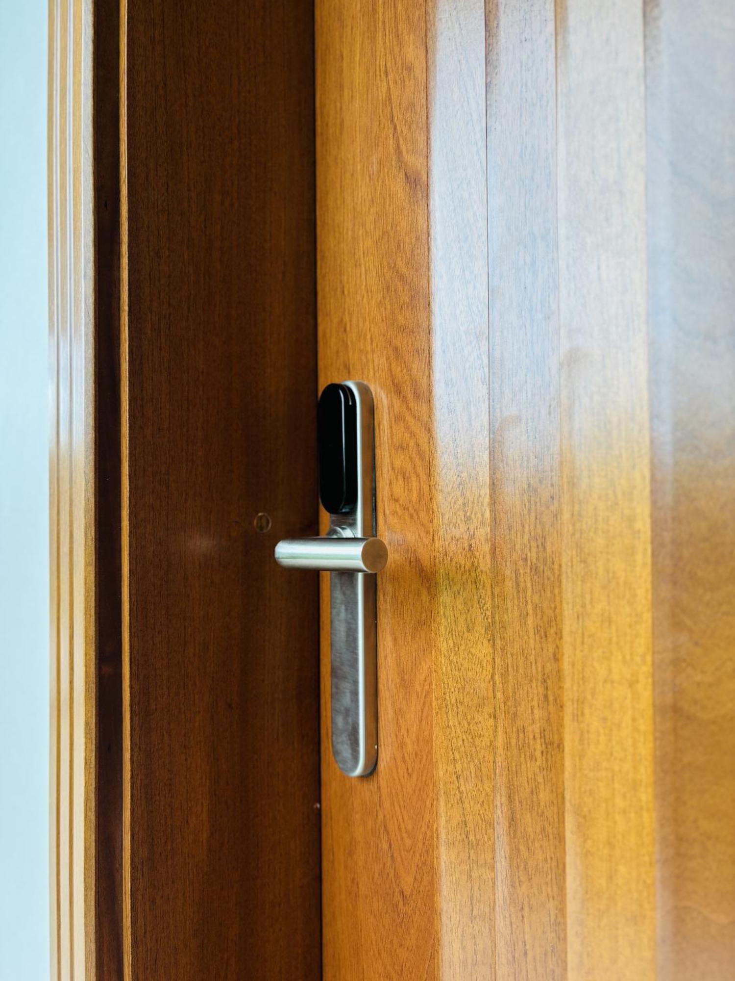 Arenal Backpackers Resort La Fortuna Exteriér fotografie A door handle
